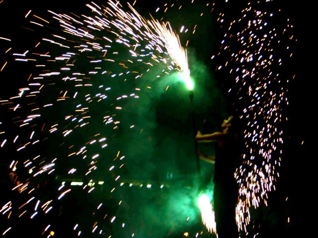 Feuershow,Luzia Bonilla, The Flying Circus, Lucy & Lucky Loop 